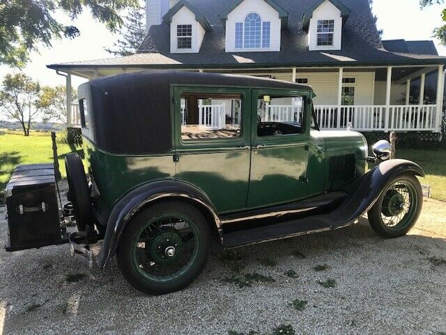 Ford Model A 1928 image number 1