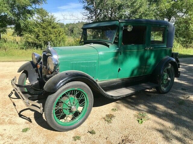 Ford Model A 1928 image number 11