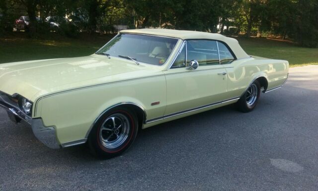 Oldsmobile 442 1967 image number 0