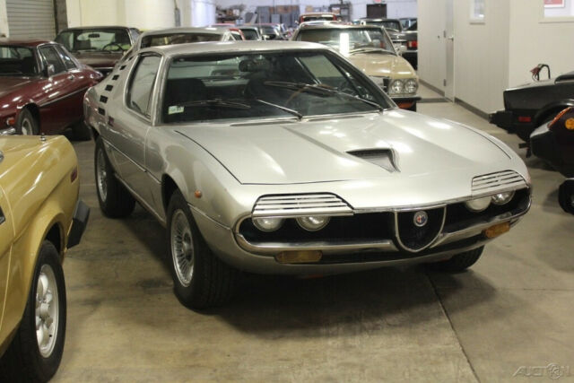 Alfa Romeo Montreal 1973 image number 1