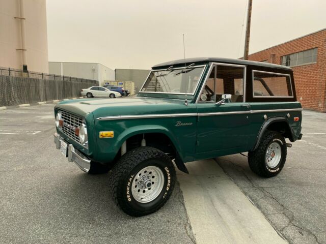 Ford Bronco 1976 image number 1