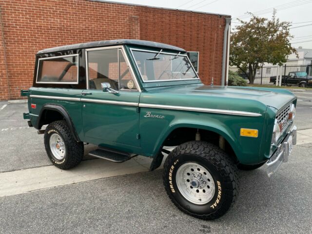 Ford Bronco 1976 image number 29