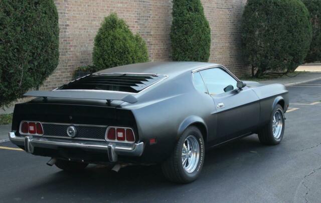 Ford Mustang 1973 image number 20