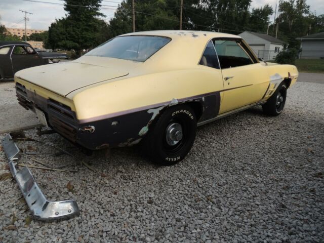 Pontiac Firebird 1969 image number 2