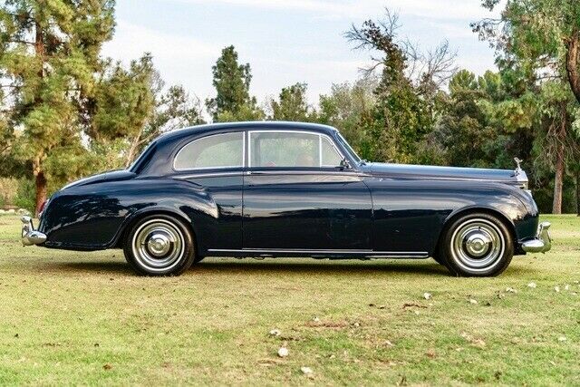 Rolls-Royce Silver Cloud 1959 image number 28