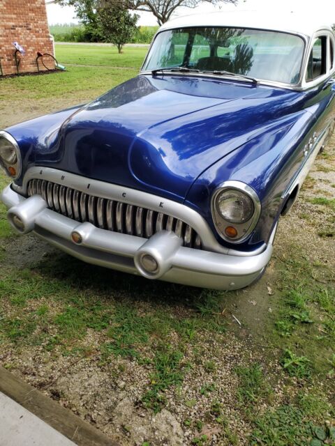 Buick Special 1953 image number 16