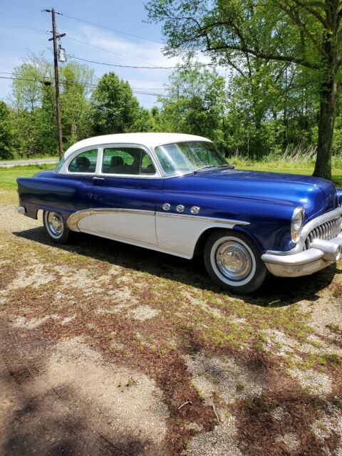 Buick Special 1953 image number 18