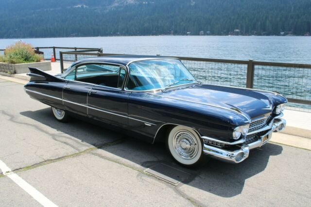 Cadillac Series 62 1959 image number 1