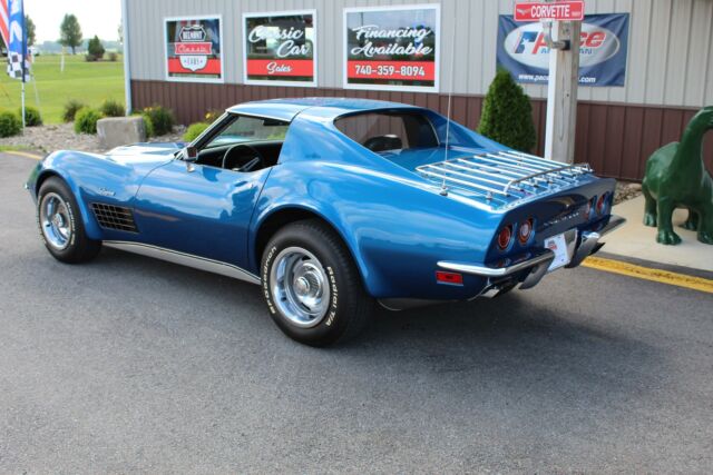 Chevrolet Corvette 1971 image number 2