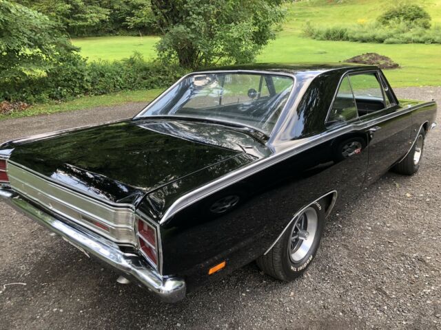 Dodge Dart 1969 image number 2