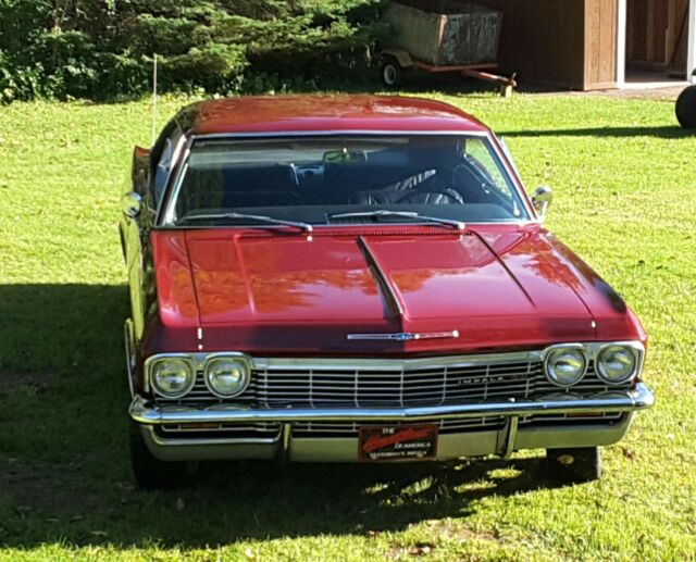 Chevrolet Impala 1965 image number 4