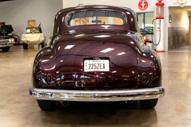 Plymouth Coupe 1947 image number 8