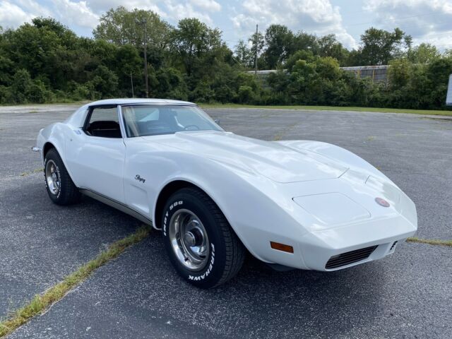 Chevrolet Corvette 1973 image number 0