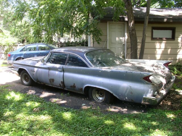 Chrysler Saratoga 1960 image number 0