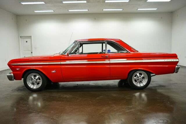 Ford Falcon 1965 image number 27