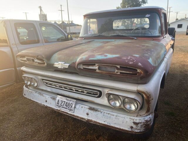 Chevrolet Apache 4x4 1961 image number 2