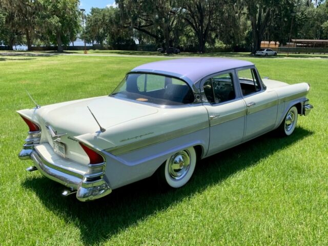 Packard Clipper 1957 image number 35