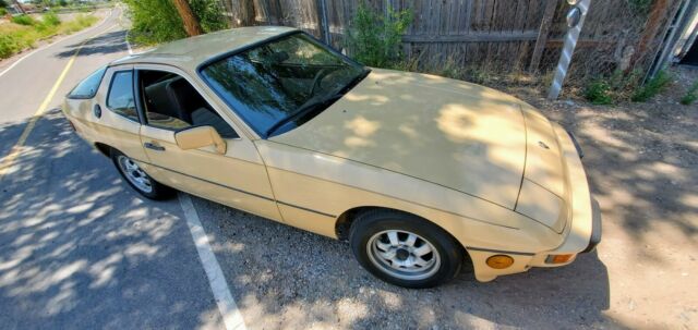 Porsche 924 1978 image number 21