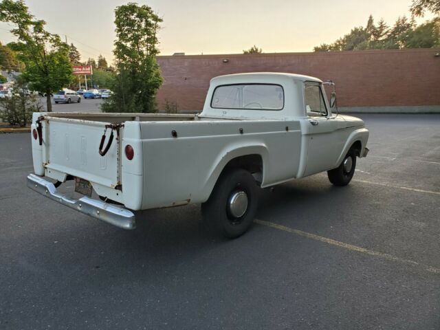 Ford F-250 1963 image number 2