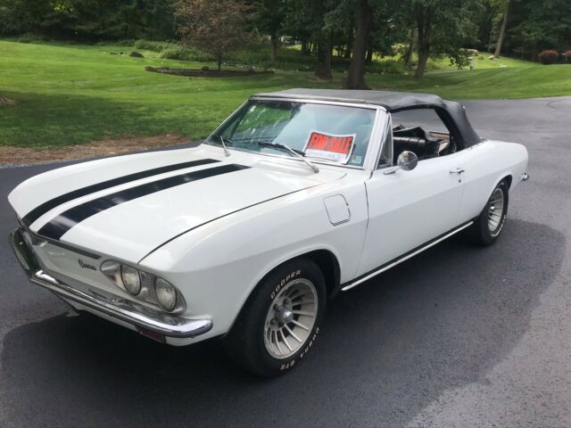 Chevrolet Corvair 1967 image number 0