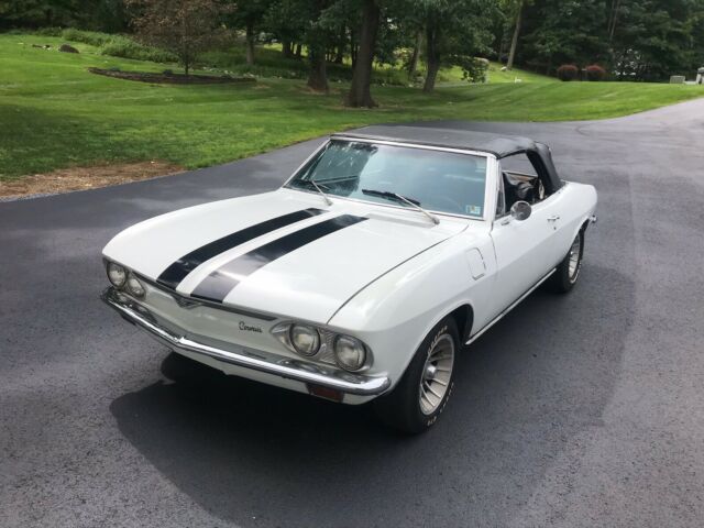 Chevrolet Corvair 1967 image number 13