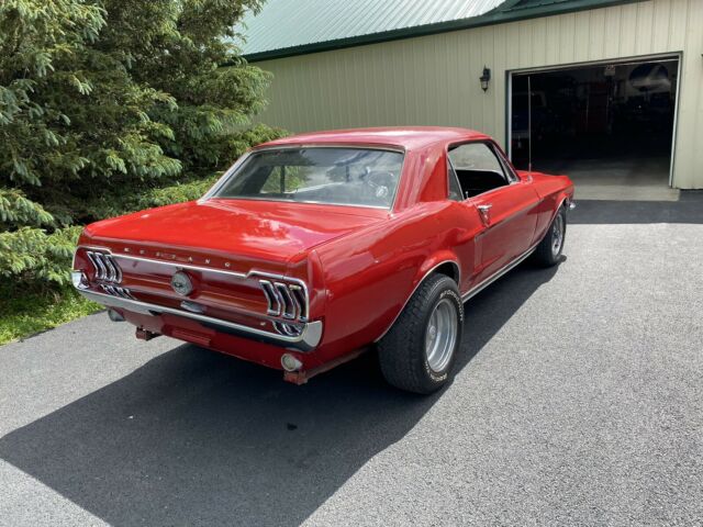 Ford Mustang 1968 image number 34