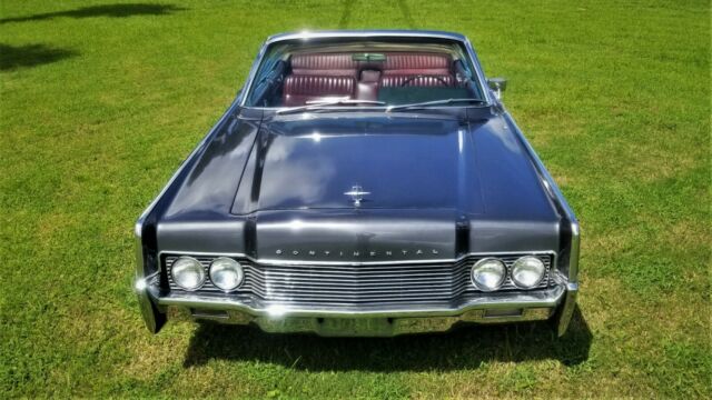 Lincoln Continental 1966 image number 27