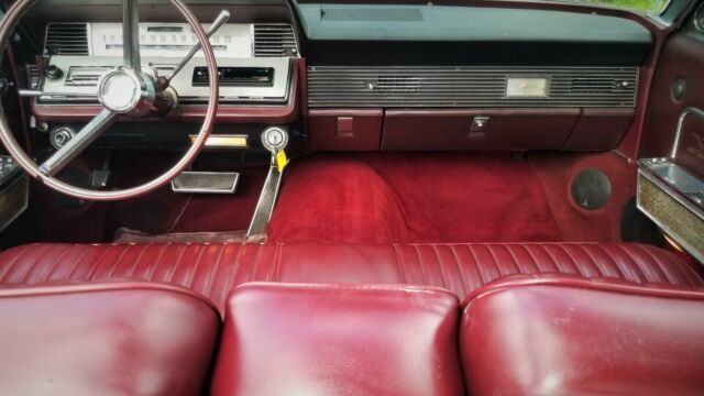 Lincoln Continental 1966 image number 36