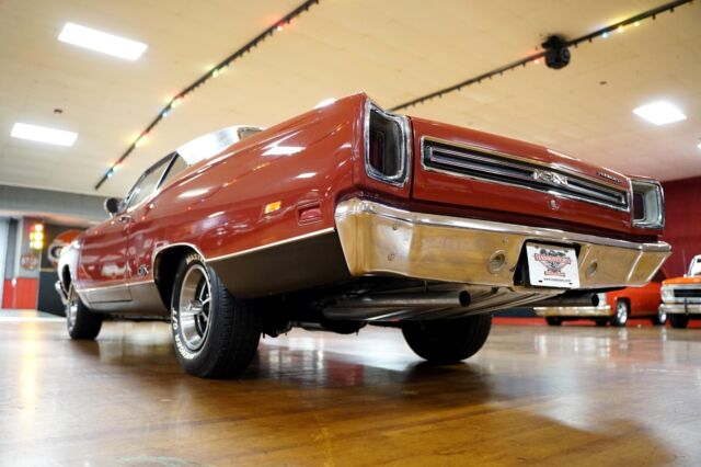 Plymouth GTX 1969 image number 22