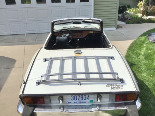 Triumph Spitfire 1977 image number 2