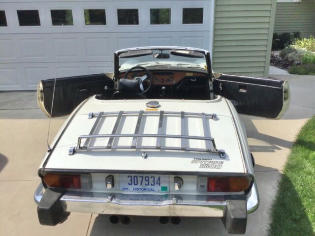 Triumph Spitfire 1977 image number 27