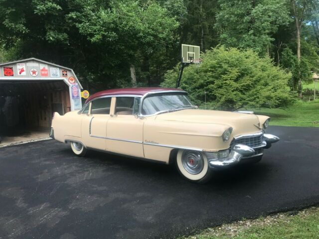 Cadillac Series 62 1955 image number 0