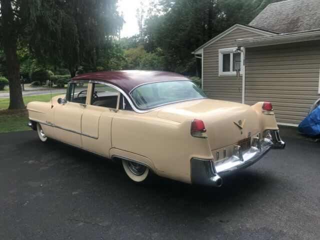 Cadillac Series 62 1955 image number 26