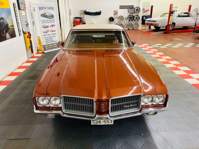 Oldsmobile Cutlass 1971 image number 30