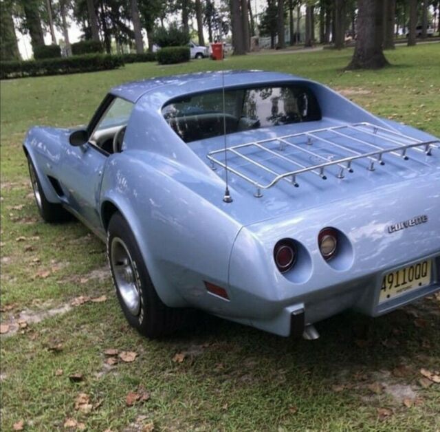 Chevrolet Corvette C3 1977 image number 2