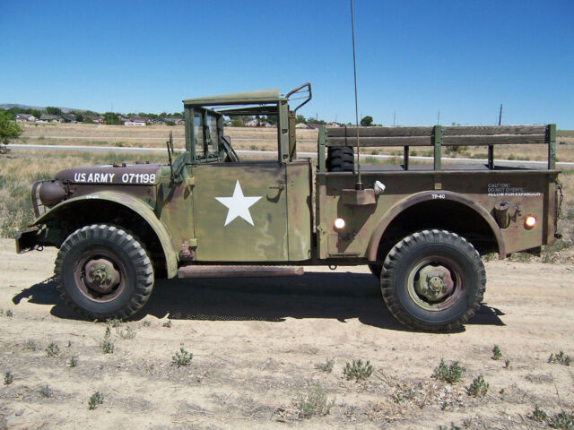 Dodge Power Wagon 1953 image number 1