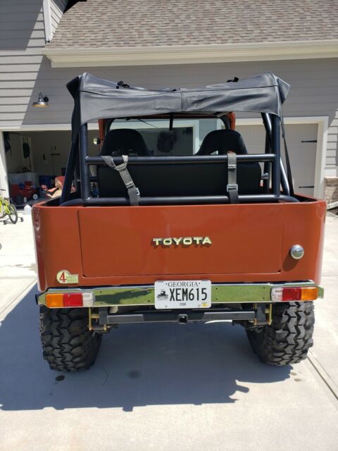 Toyota Land Cruiser 40 1970 image number 15