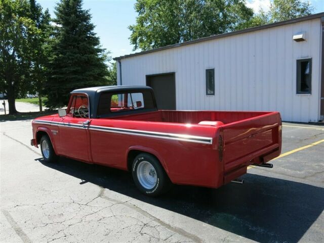 Dodge D100 Pickup, 440ci, 1966 image number 7