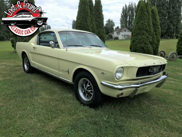 Ford Mustang Fastback 2+2 1966 image number 33