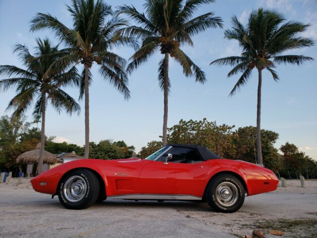 Chevrolet Corvette 1974 image number 25