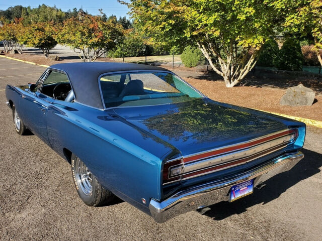 Plymouth Road Runner 1968 image number 20