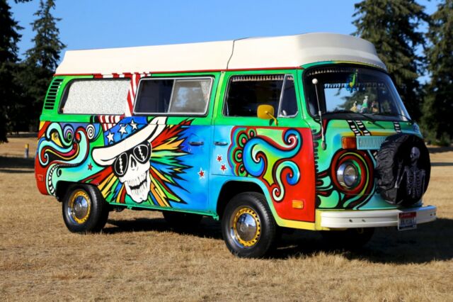 Volkswagen Bus/Vanagon 1976 image number 2