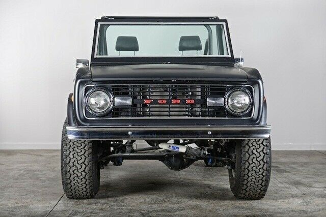 Ford Bronco 1977 image number 26