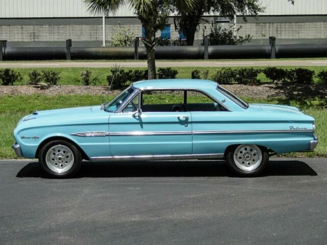 Ford Falcon 1963 image number 29