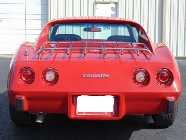 Chevrolet Corvette 1977 image number 2