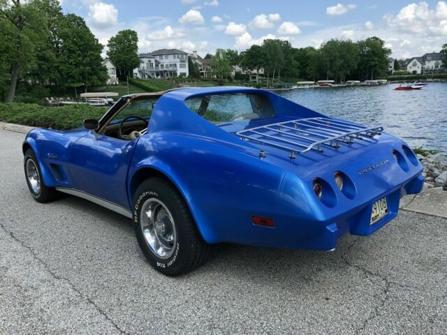 Chevrolet Corvette C3 1975 image number 15