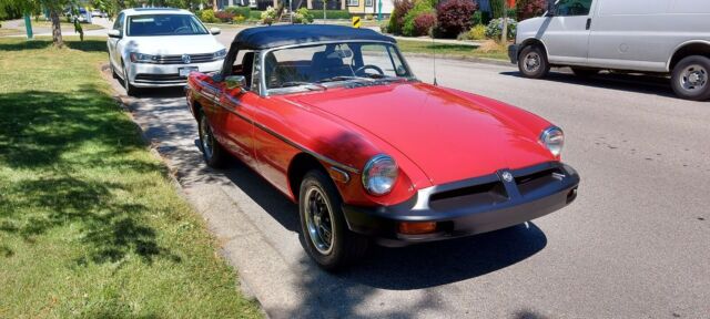 MG MGB 1978 image number 2