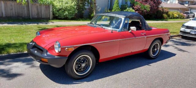 MG MGB 1978 image number 22