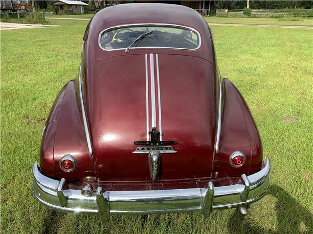 Pontiac Silver Streak Deluxe 1948 image number 29