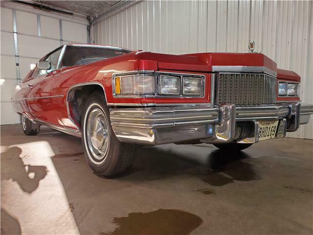 Cadillac DeVille 1975 image number 0